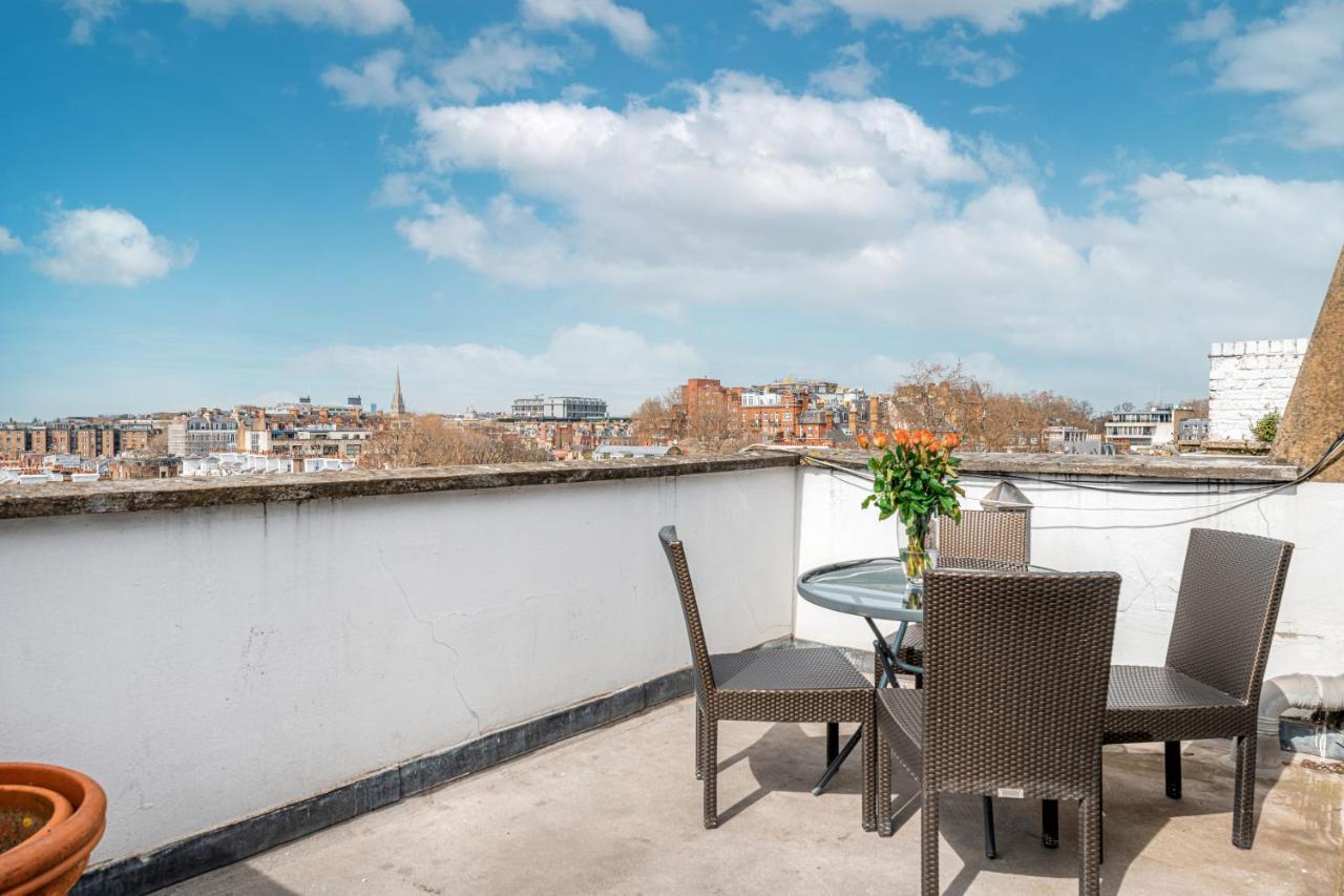 Queensgate Court London Exterior photo